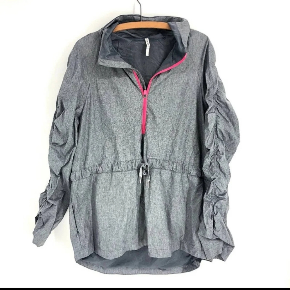 Fabletics Danielle Xxl Hood Pullover Windbreaker - image 1